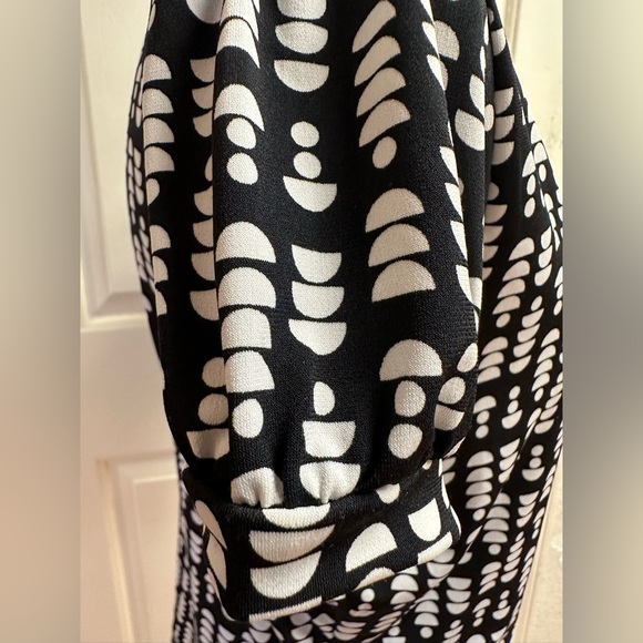 Worthington Top Short Sleeve Dressy Blouse Petite Medium PM - Picture 8 of 16